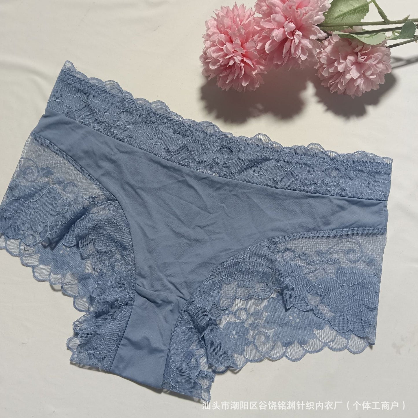 4 V dentelles sexy